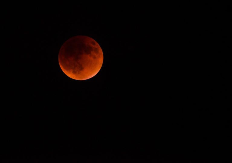 Largest Supermoon in Nearly 70 Years Will Occur on November 14th