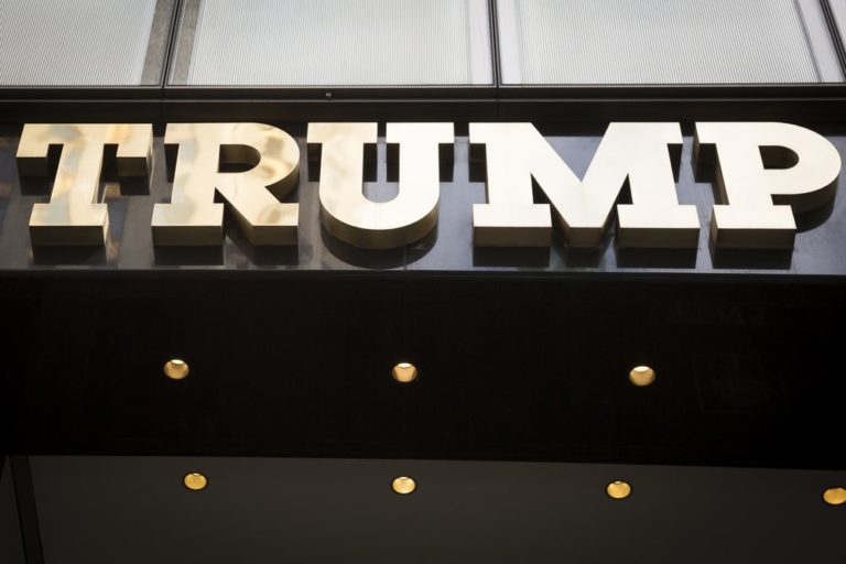 Google Maps Briefly Identified Trump Tower as “Dump Tower”