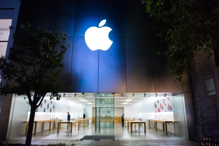 Apple Published Their First Artificial Intelligence Paper