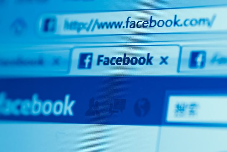 Teen Mom Arrested For Allegedly Taping 2-Year Old to Wall on Facebook Live