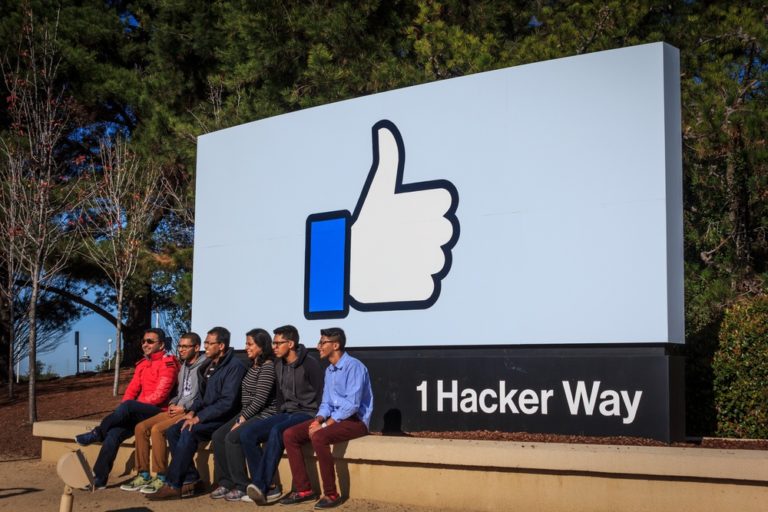 Facebook Launches Startup Program in Paris with Station F