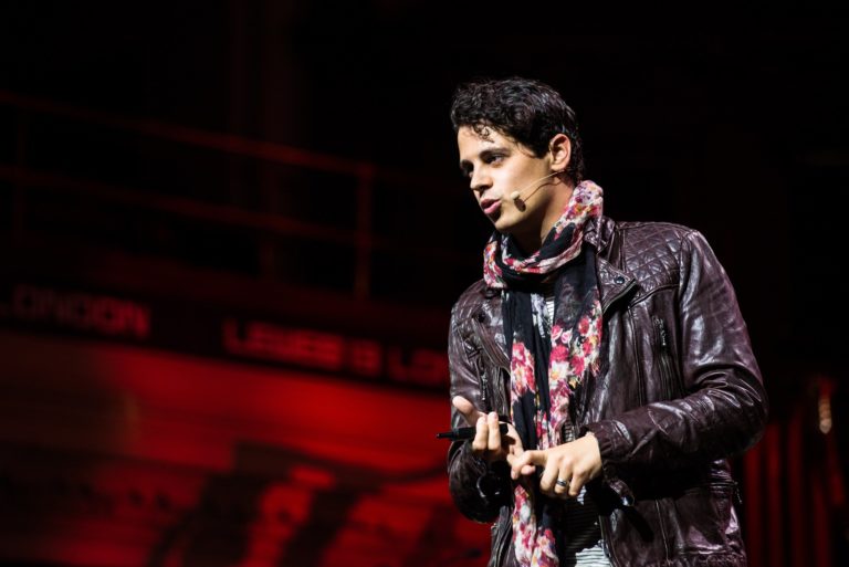 Milo Yiannopoulos Resigns from Breitbart News