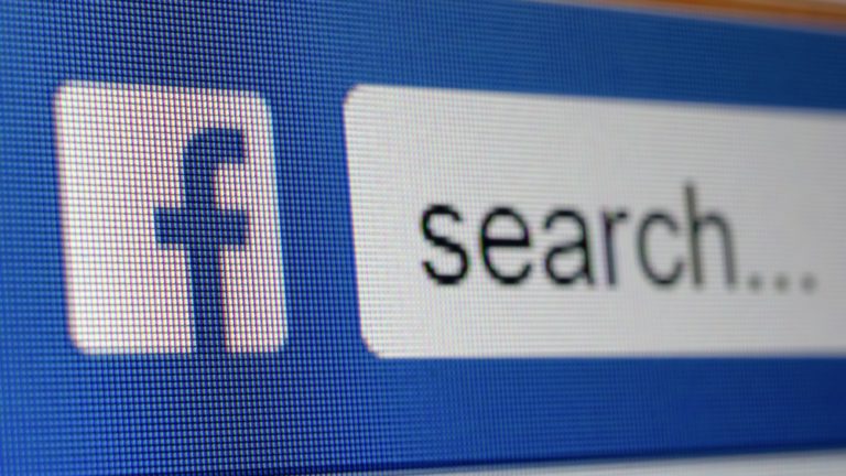 Facebook Reportedly Fails To Remove Sexualized Images of Children