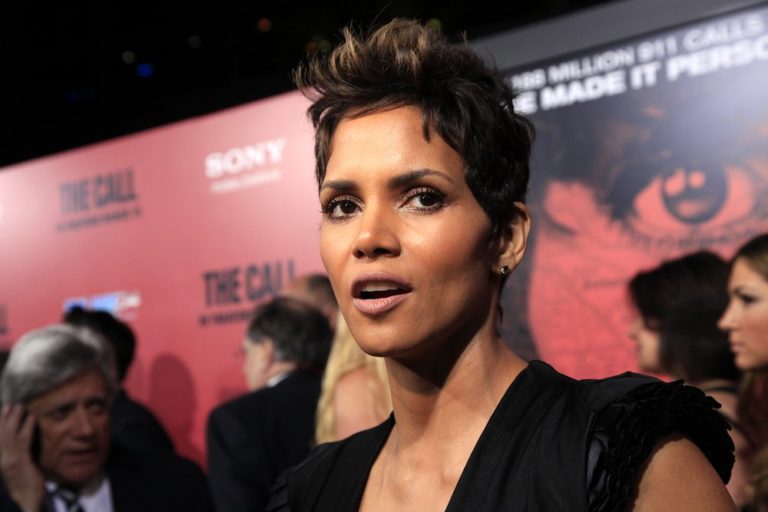 Halle Berry Says Her Oscar Win “Meant Nothing” For Diversity in Hollywood
