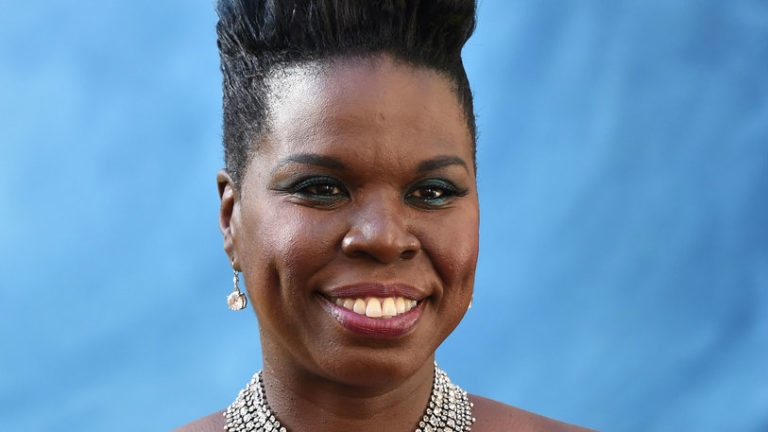 BET Awards Host Leslie Jones Accusses Ritz-Carlton of Racism: “DO NOT STAY THERE!! THEY DONT LIKE BLACK PEOPLE!!”