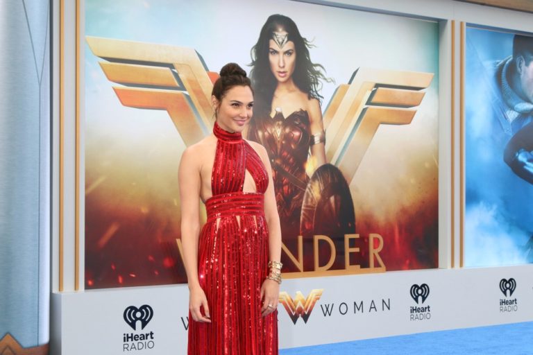 Gal Gadot’s ‘Wonder Woman’ Viral Pay Gap Story, Explained