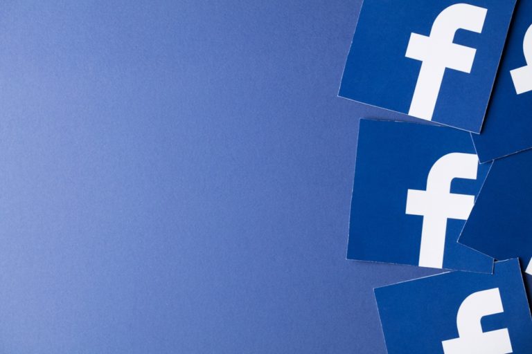 Facebook is Now Testing Subscriptions