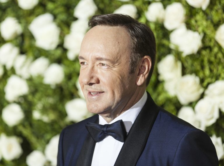 Kevin Spacey Apologizes to Anthony Rapp, Comes Out As Gay