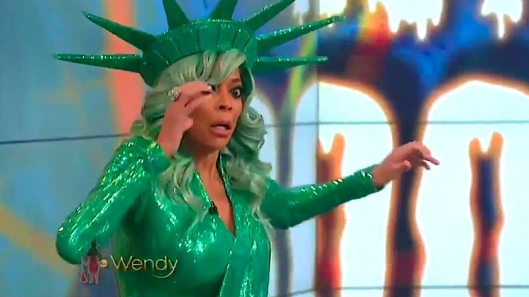 Wendy Williams Faints On Live TV (VIDEO)