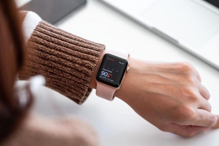 Fitness Trackers are More Popular with Hispanics and Women (Study)