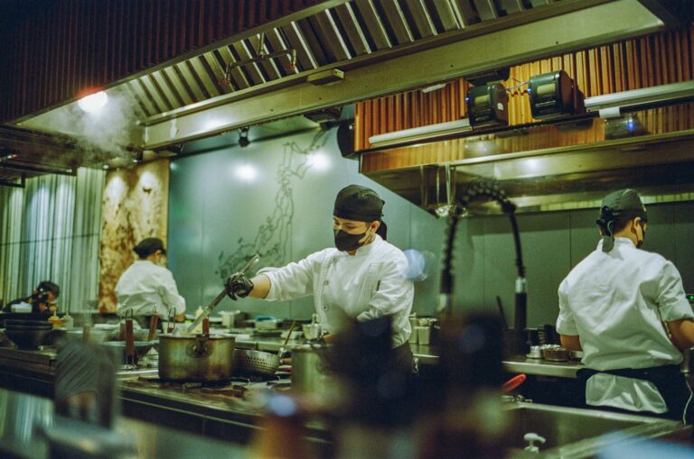 Grab the £2,800 Opportunity: Korean Chefs Needed for Tech Brand Social Media Campaign!