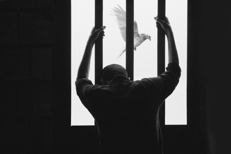 Brooklyn Detention Center Under Fire for Neglecting Inmate’s Cancer Diagnosis and Medical Needs