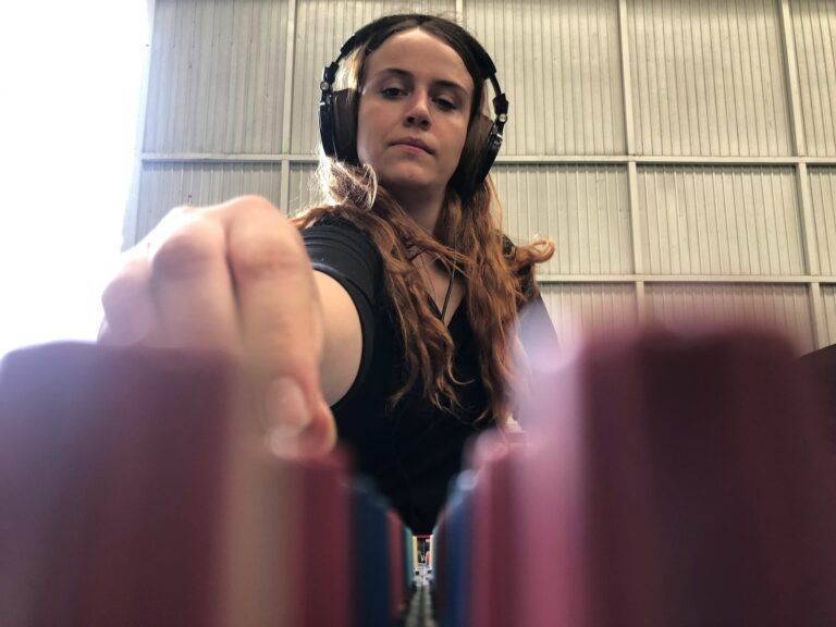 Grab the Chance! LA Casting Seeks Female Audio Engineers for Exciting Commercial Project