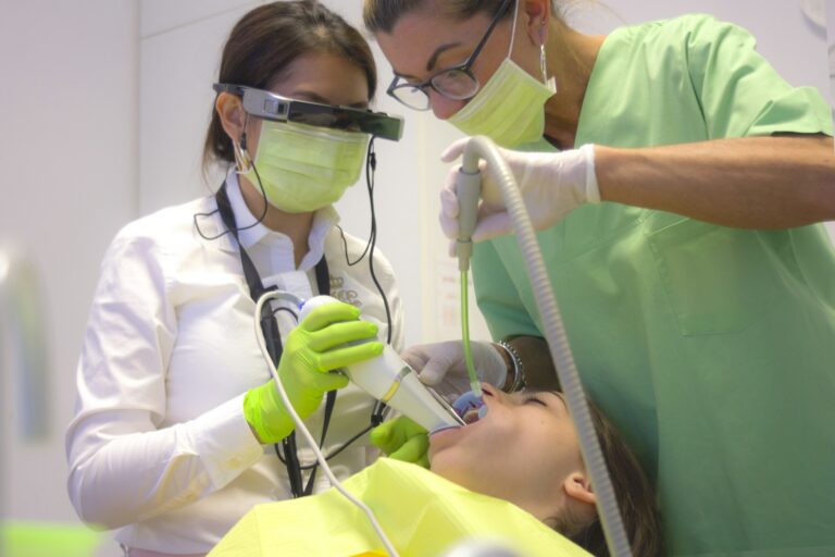 Exciting Opportunity: £6,000 TV Commercial Casting Call for Vietnamese and Filipino Dentists