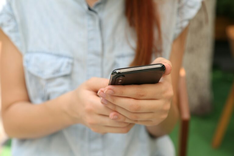 Beware of Deceptive Ads Claiming Government Cash: A Closer Look at Unauthorized ACA Enrollments