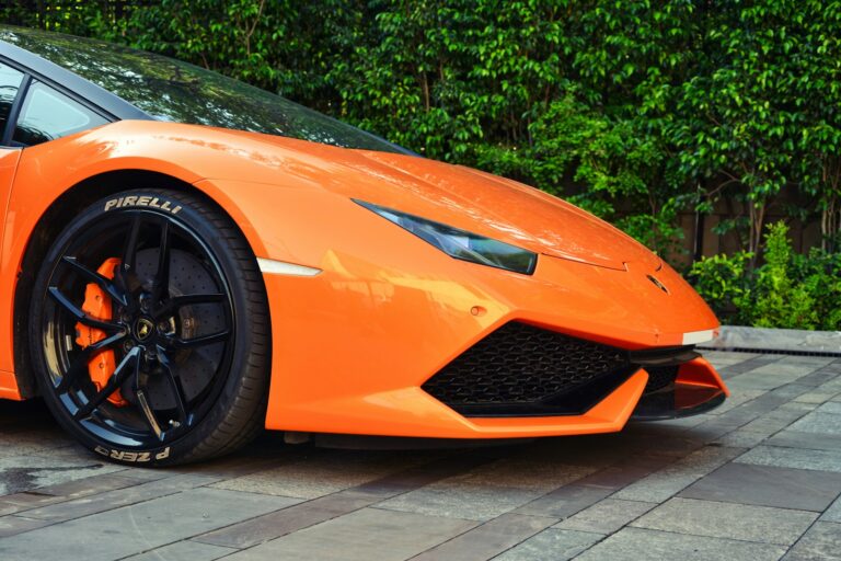 Lamborghini Unveils Second Plug-in Hybrid, The Urus SE