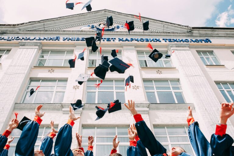 Freshman Enrollment Drops as Students Turn to Short-term Programs Amid Campus Turmoil