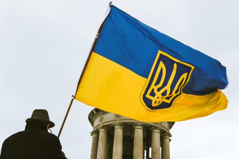 EU Plays Waiting Game in Ukraine Crisis Amid Elections