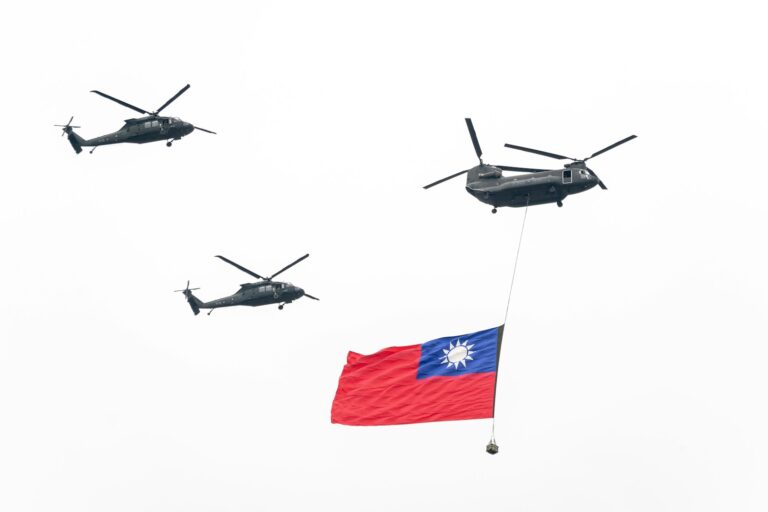 Rising Disputes Over Taiwan Strait Stir International Tensions