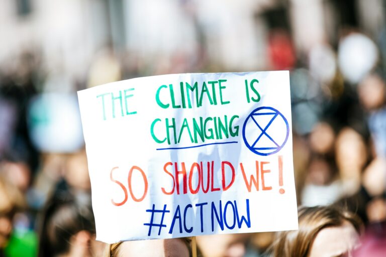 Climate Lawsuit Faces Opposition from GOP Tied Firm