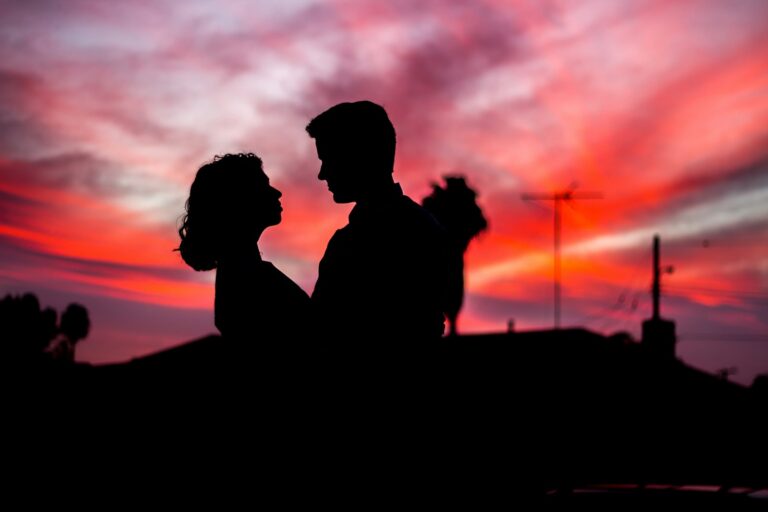 Real Couple Needed for Travel Commercial