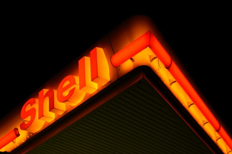 Shell Wins Appeal against Controversial Carbon Emissions Reduction Order