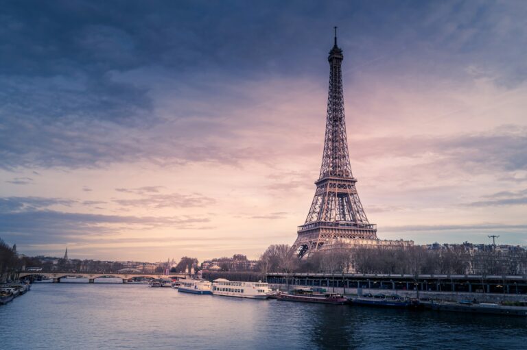 Violent Clash on Paris Suburban Train Results in Multiple Teen Injuries