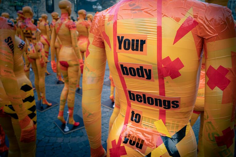 Unsettling Surge in Domestic Violence: Daily Average of 140 Female Lives Lost Worldwide