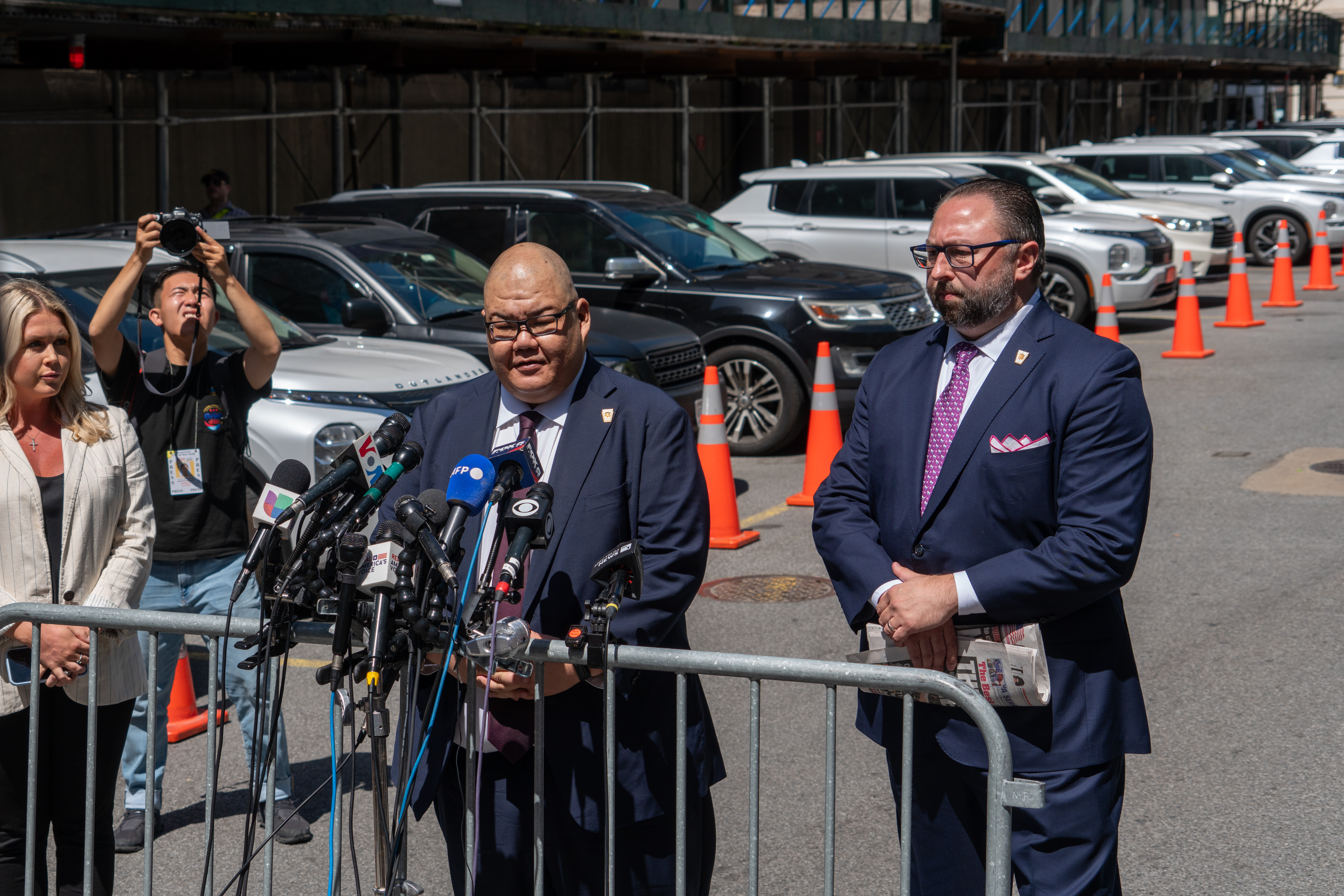 Steven Cheung addresses press outside Trump trial in New York 05-28-24 B