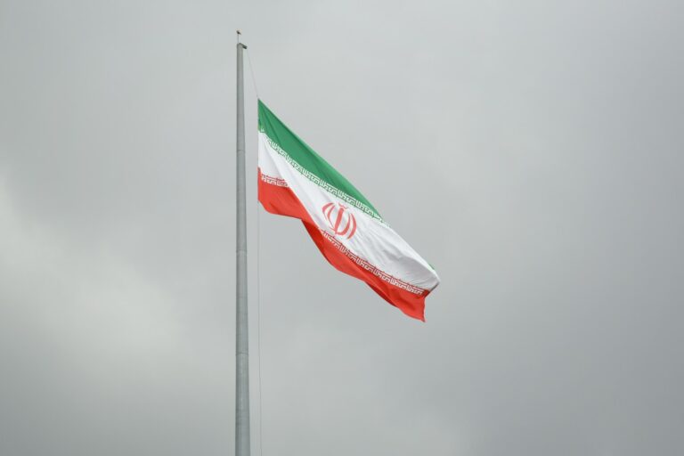 Iran Stocks Plunge as Regime Fears Collapse