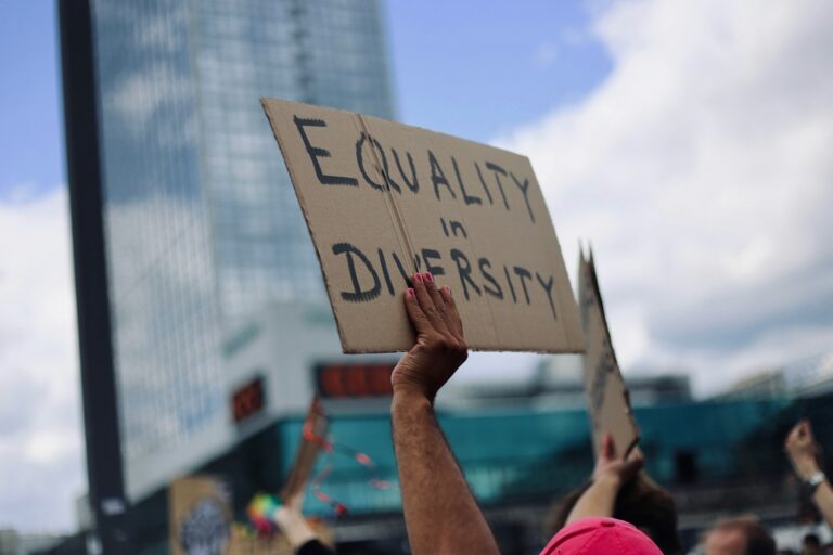 Why No Kings protests Spark Massive Outrage
