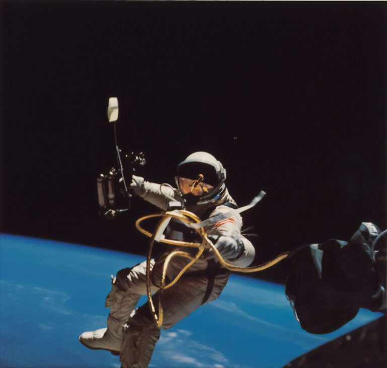 Trapped Astronauts Await Earlier Than Expected Return, NASA Announces