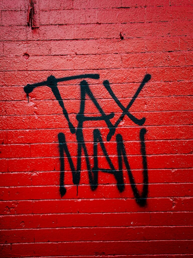 Comprehensive Tax Cut Proposal Targets Middle Class Unveiled by Karoline Leavitt