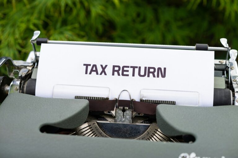 IRS Layoffs 2025: Tax Delays and Business Challenges Ahead