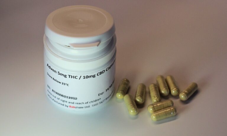 Republican AGs Urge Federal Limits on Abortion Pill Shipping
