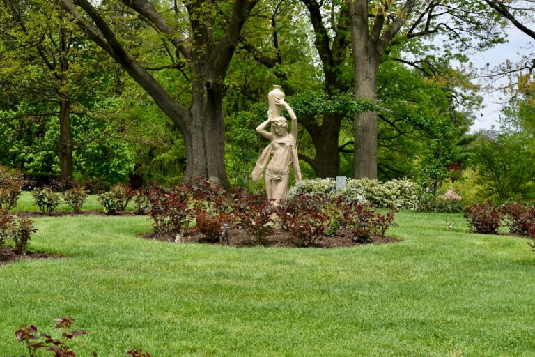 Trump Sculpture Garden Plan Stirs Controversy