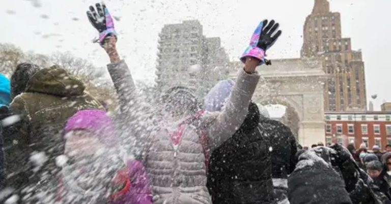 NYC Snowball Fight: Mamdani vs NYPD Clash Grows Big Tension