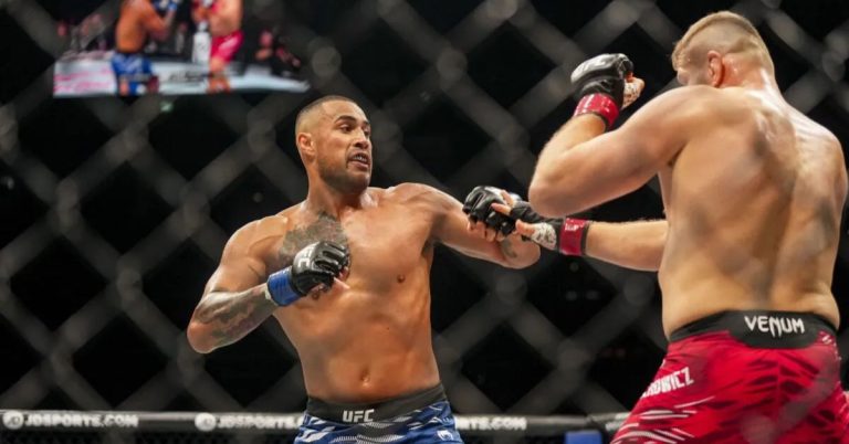 Carlos Ulberg Clinches Light – Heavyweight Title With Knockout at UFC 327