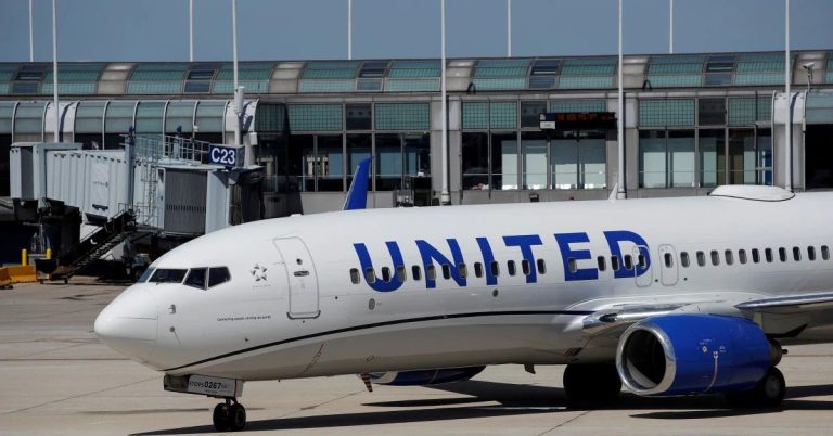United flight emergency landing in Pittsburgh After Security Threat