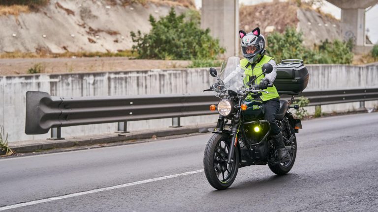Motorcycle Crashes Motorcyclist, 20, Killed In Wreck On Hixson Pike On Saturday