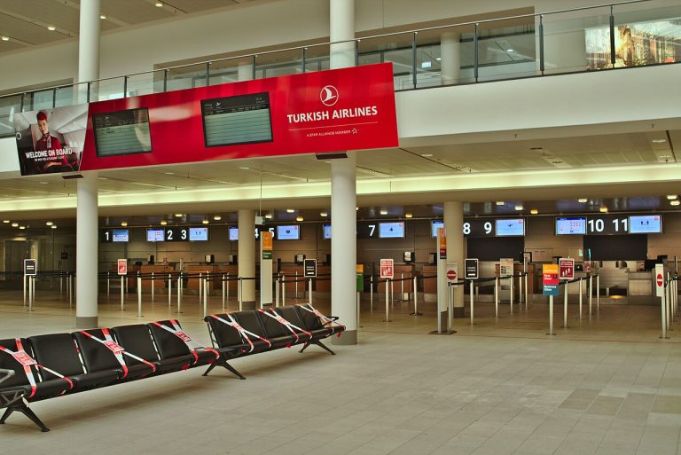 Flight – Tracking Data Reveals Air Canada Canceled Flights AC2026 and AC136 in May