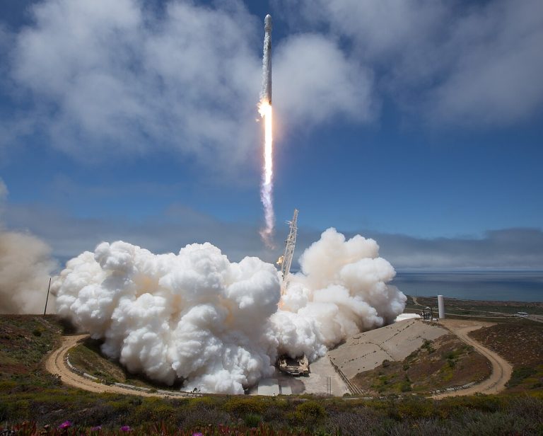 Spacex Targeting Largest IPO on Record