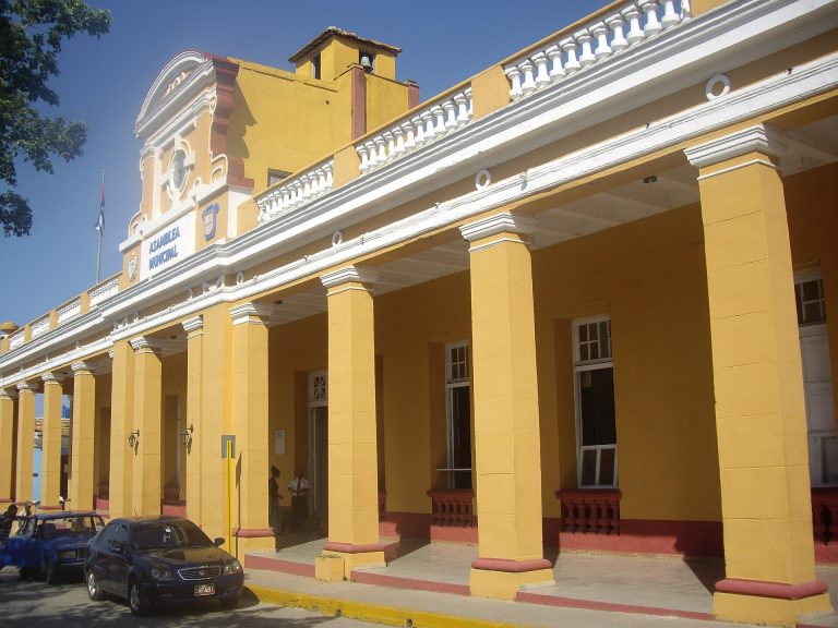 Cuba Approves Sweeping Economic Reform in Biggest Market Opening Since 1959