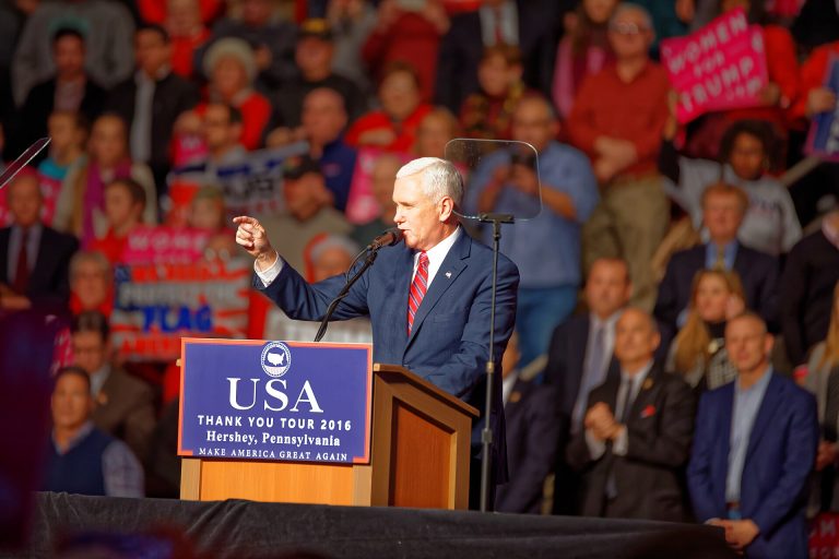 Trumps Pennsylvania Visit Highlights Economic Tensions Amid Layoffs