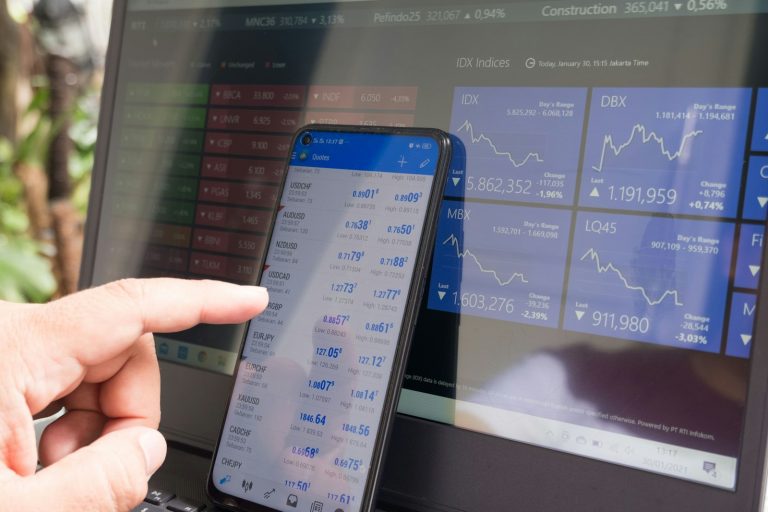 ETF Market Soars to $12 Trillion as SEC Reviews Leverage Rules